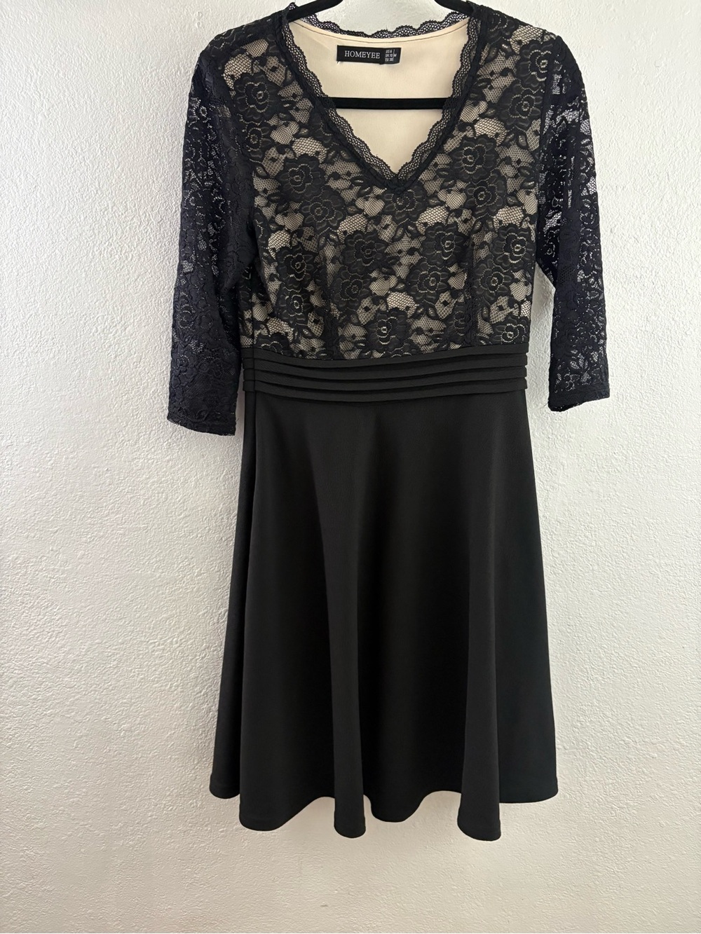 HOMEYEE black lace patchwork flare dress with 3/4 sleeves size 6